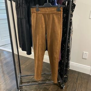 Tahari Camel Suede Trousers